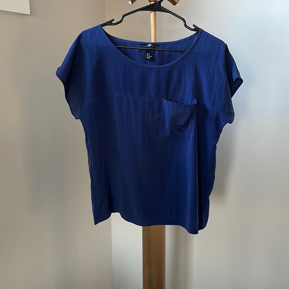 H&M Blue Silky Short Sleeve Top